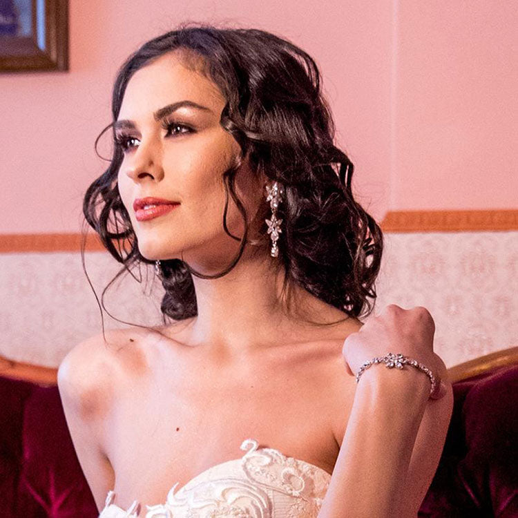 Cercei  swarovski mireasa lungi cristal alb